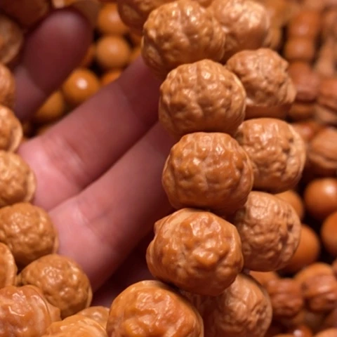 【闪购商品】猴头核桃手串香****晴产品