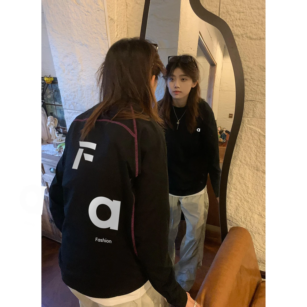 国潮潮牌字母印花长袖t恤男女设计感哈苏线拼接潮牌休闲情侣上衣