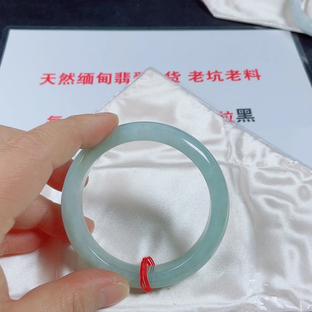 翡翠未镶嵌手镯天然翡翠手镯59枫叶
