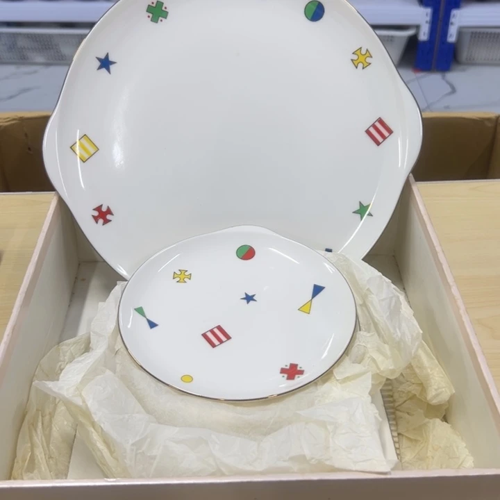 手工艺品琉璃得到的点点滴滴的