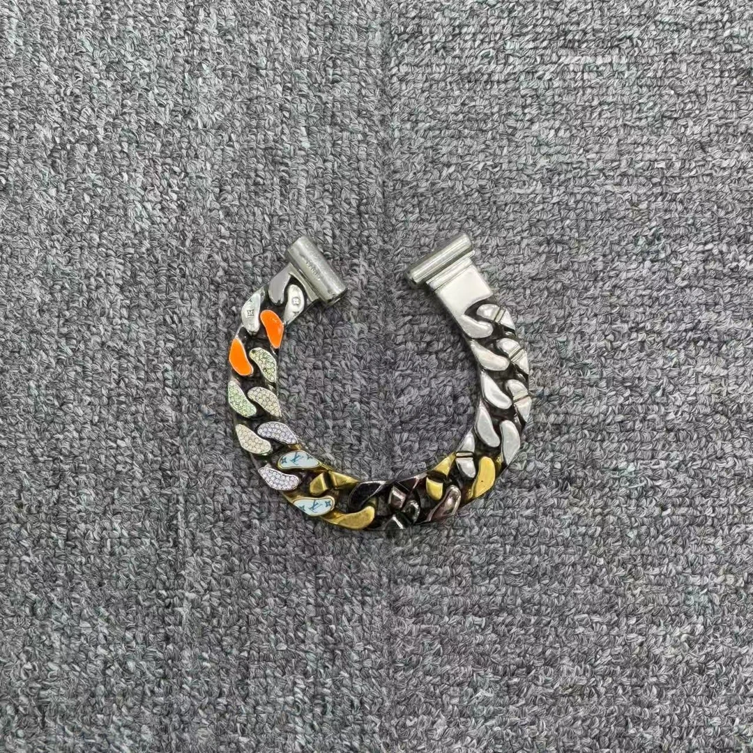 95新 LouisVuitton/路易威登 珐琅水钻手链/12267