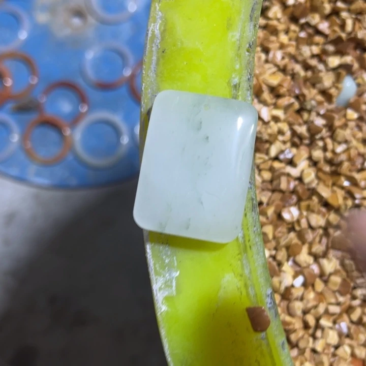石英质玉未镶嵌吊坠(不含链)