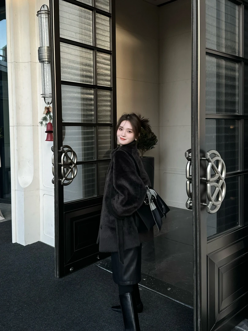 R123658W【100羊毛】秋冬季新款大牌显瘦气质风羊毛大衣短款女外套