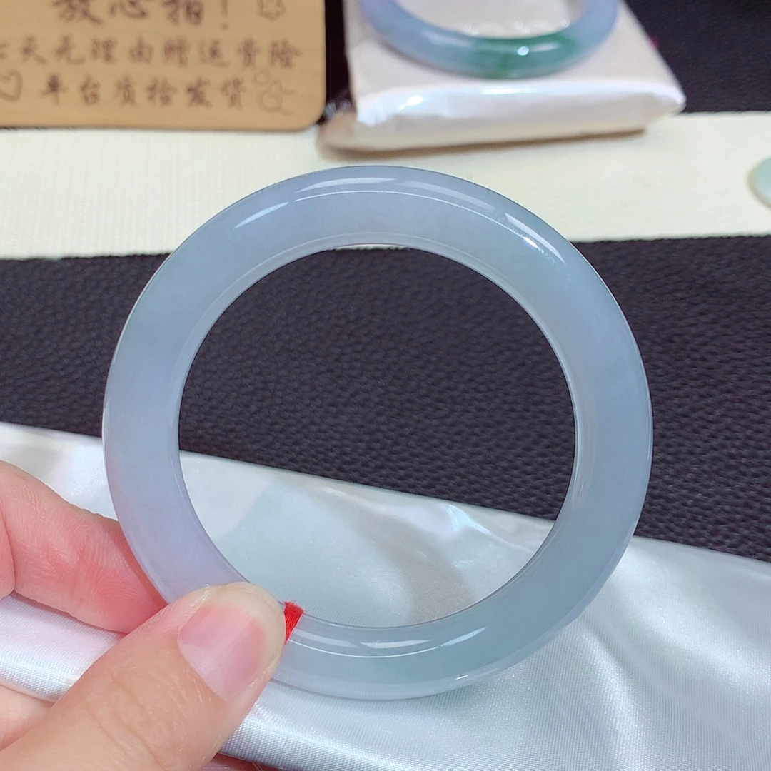 未镶嵌手镯翡翠488