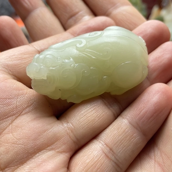 和田玉未镶嵌挂件