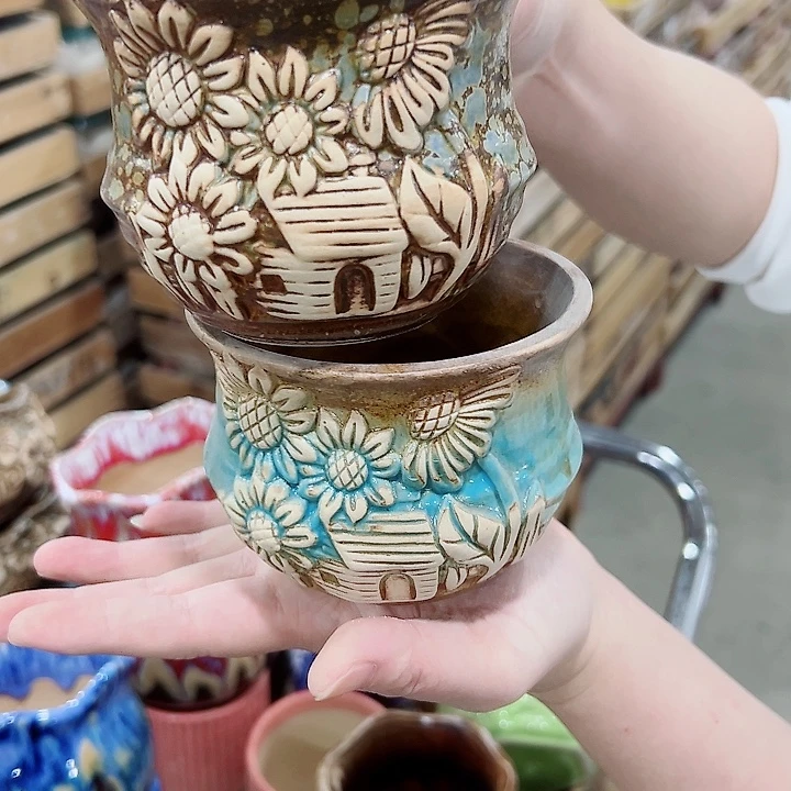 有孔.凑满10元发货多肉陶瓷花盆！