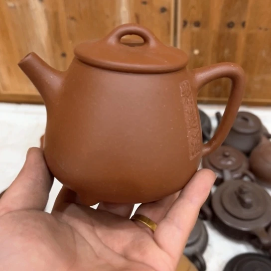 茶壶紫砂瑕疵……………………