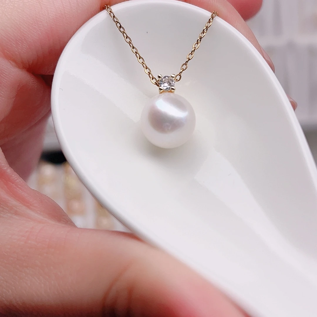 淡水珍珠吊坠(赠链)未镶嵌