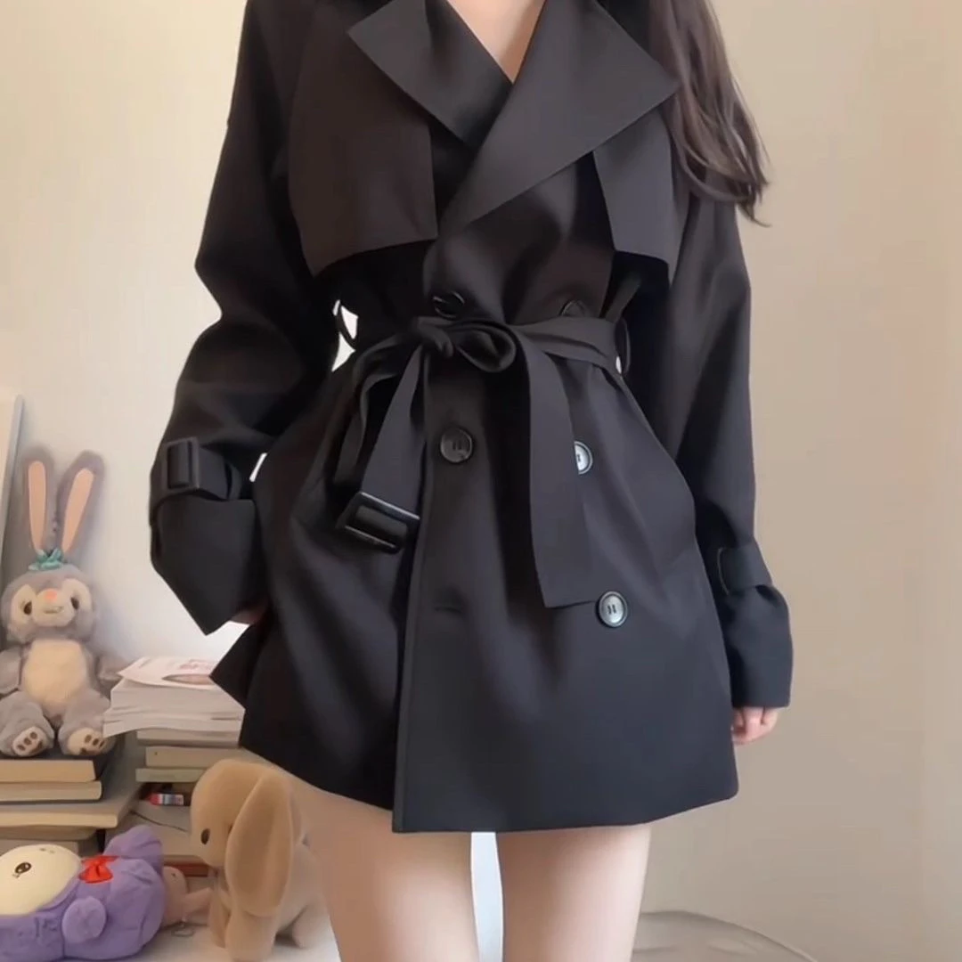 英伦风短款风衣黑色双排扣女小个子秋冬新款高级感收腰小香风外套