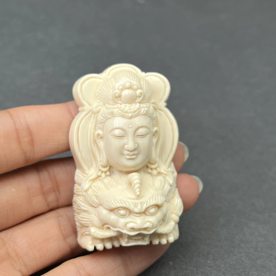 K9041【王金亮大师】天然猛犸象牙 文殊菩萨 30*54*17mm支持鉴定