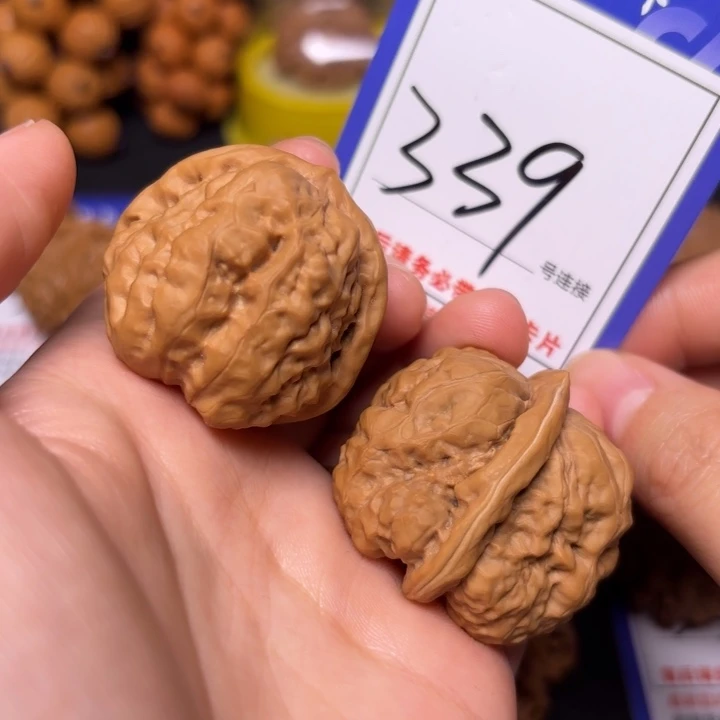 文玩核桃把件36蛤蟆头339