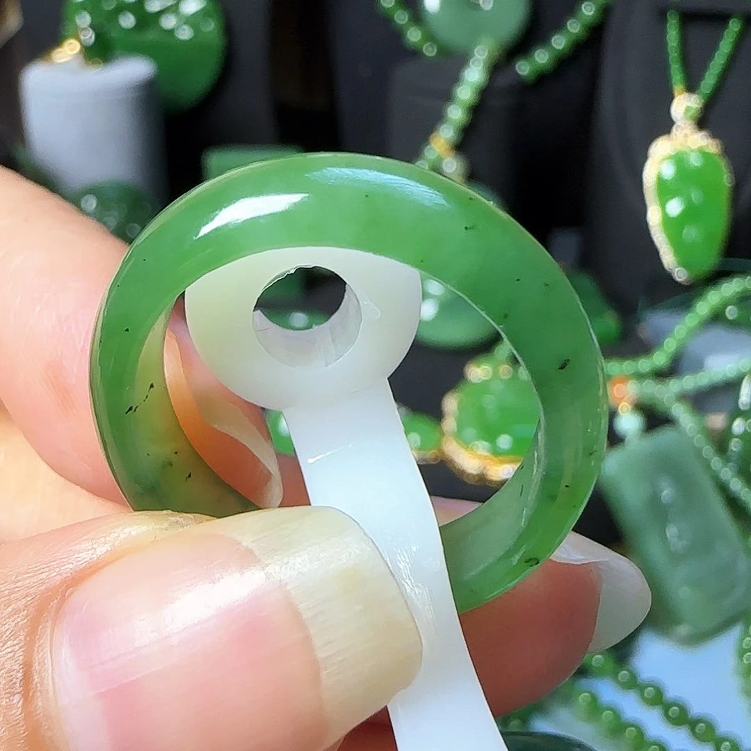 和田玉（碧玉）戒指未镶嵌