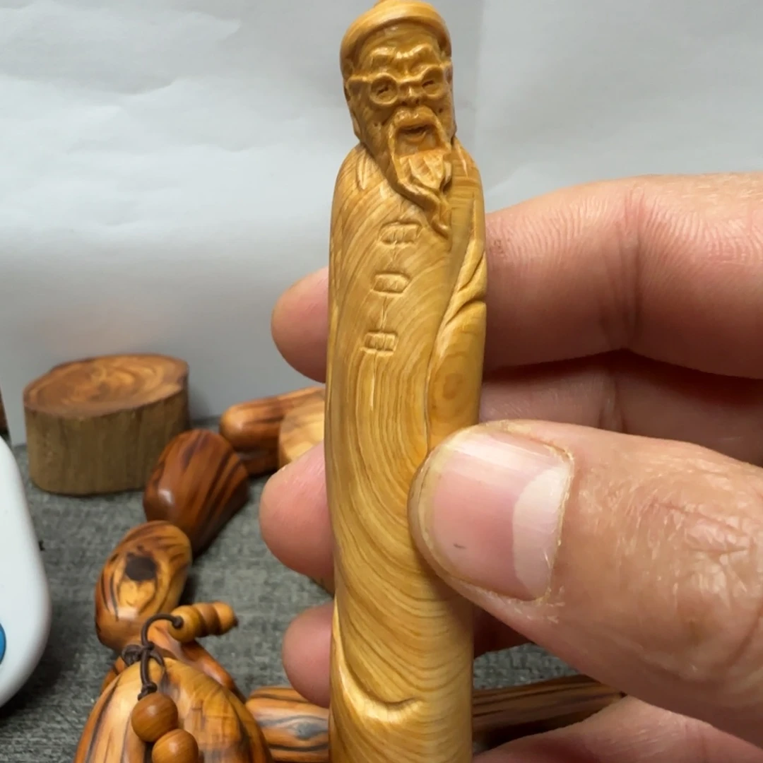 柏木（崖柏）苏*衣好了不聊啦晚安啦我的