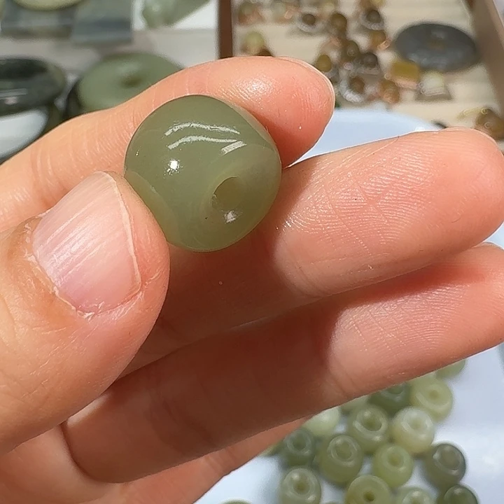 和田玉（糖玉）未镶嵌颈饰119