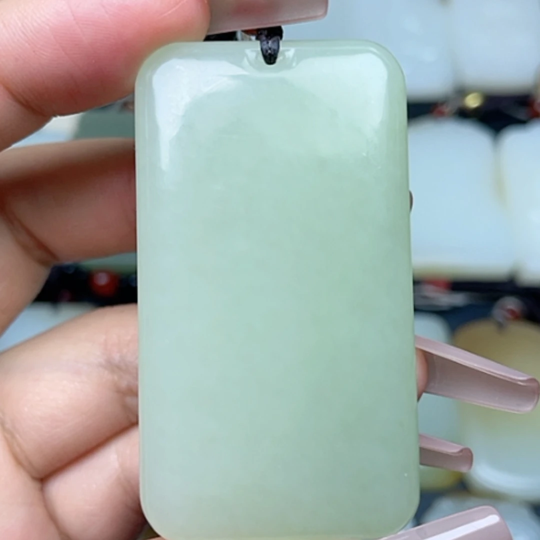 【闪购商品】颈饰未镶嵌和田玉