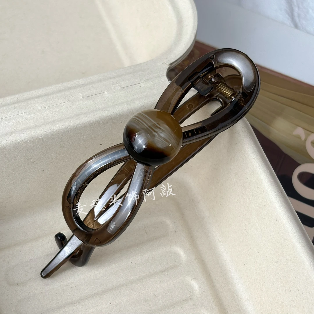 【阿敲】A1171气质蝴蝶结扭扭夹女新款高级感一字抓夹时尚-麦穗头饰