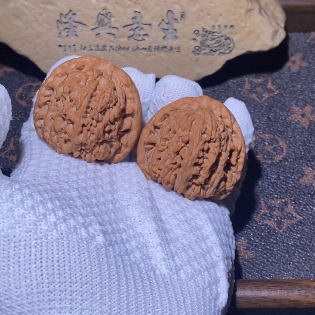 吊坠文玩核桃南疆石