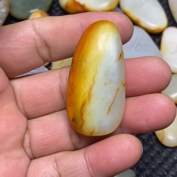 和田玉（白玉）珠宝奇石未镶嵌