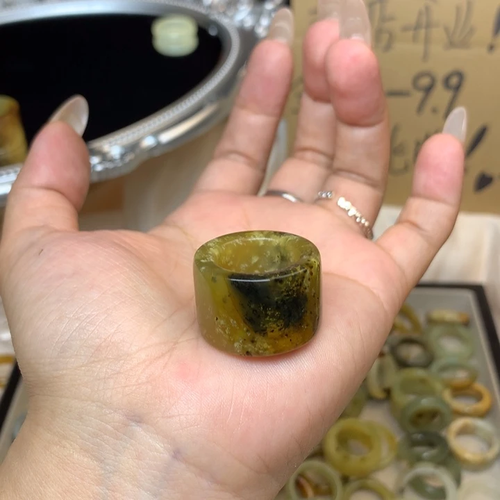婷***婷合金蛇纹石玉戒指