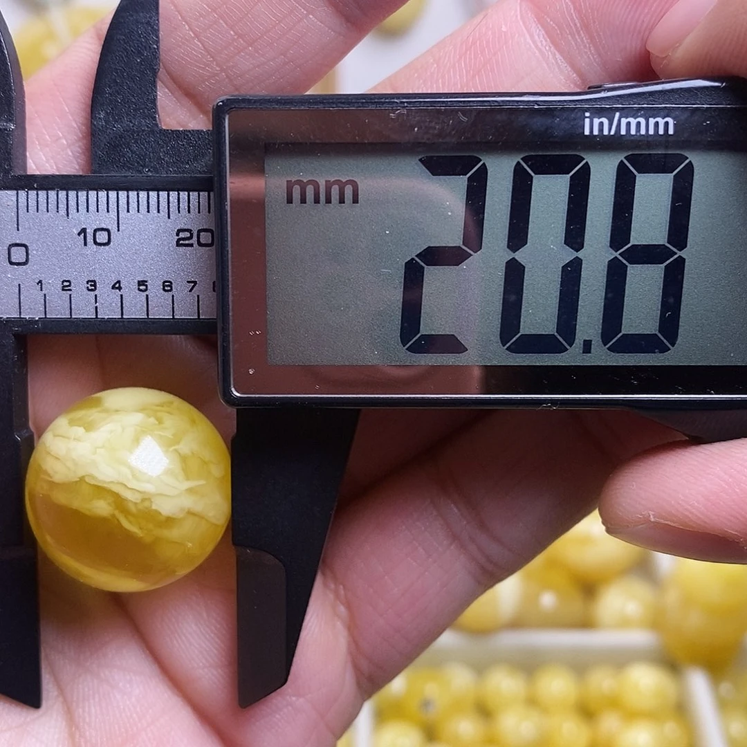 裸石琥珀未镶嵌蜜蜡圆珠