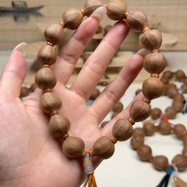 奶***生手串/手链橄榄核15.16左右精品蜜桃臀