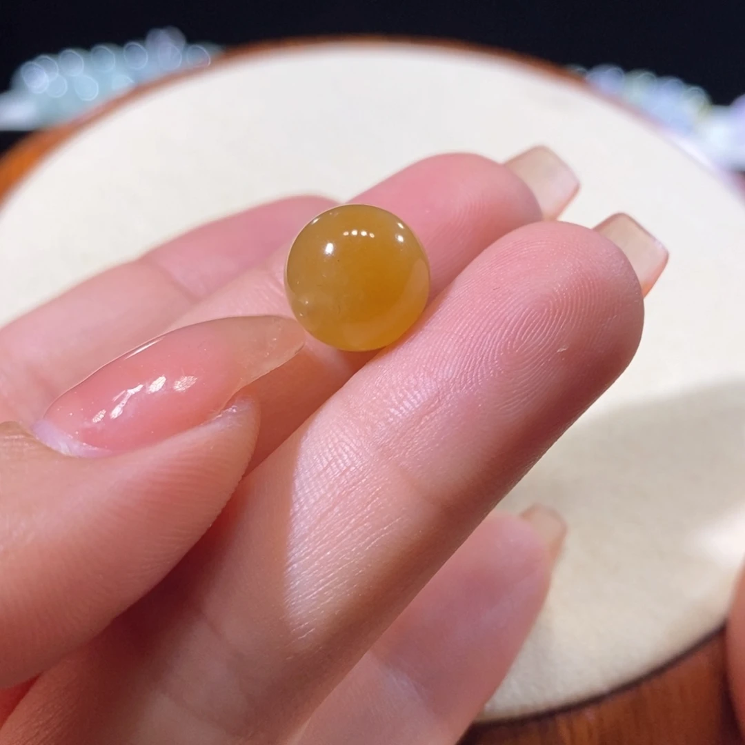 翡翠未镶嵌吊坠(不含链)翡翠橙黄圆珠卡11.6