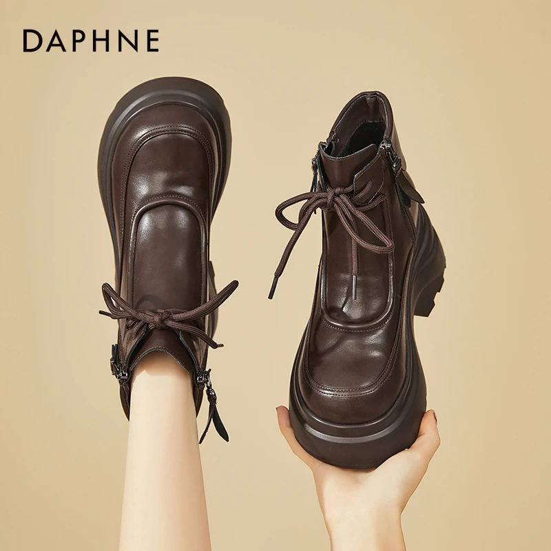 达芙妮厚底马丁靴女秋冬季加绒2025新款巨好看的靴子增高英伦短靴