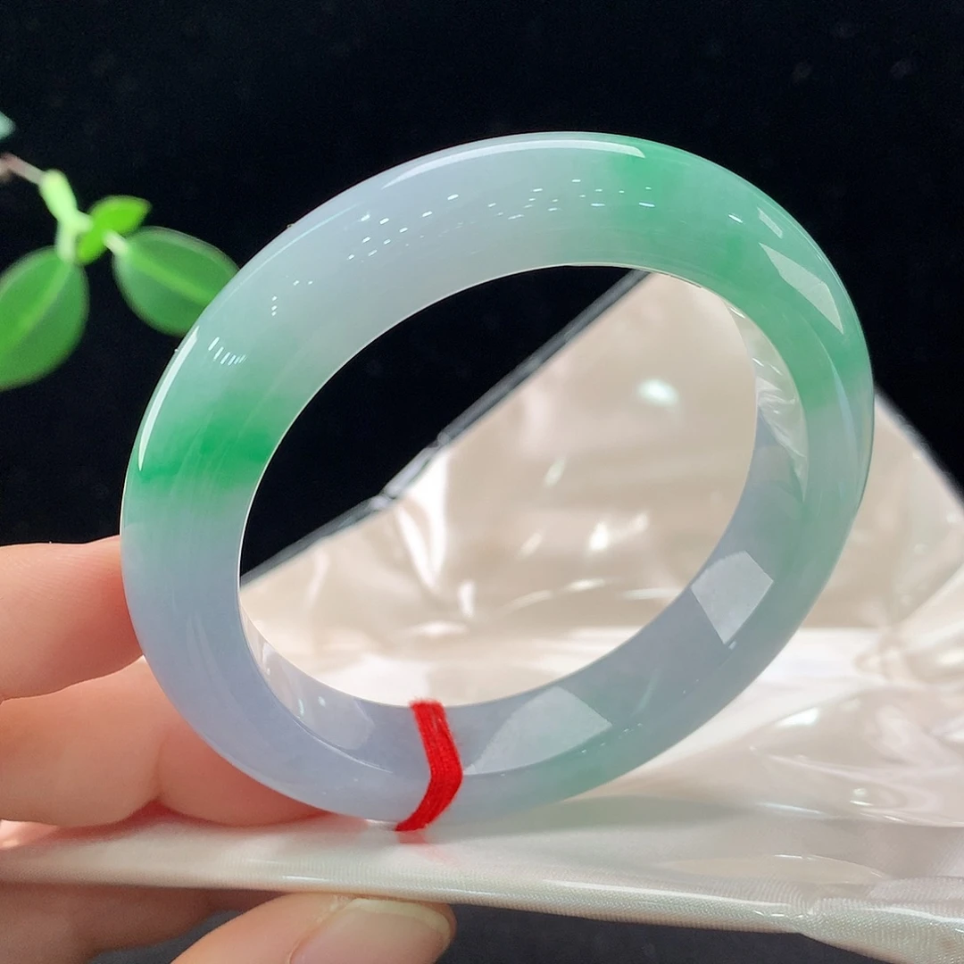 翡翠未镶嵌手镯0478