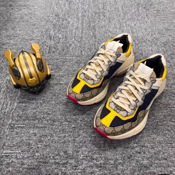 99新 GUCCI/古驰 /40码/拼色老花满印老爹鞋/公价7600/GM000303