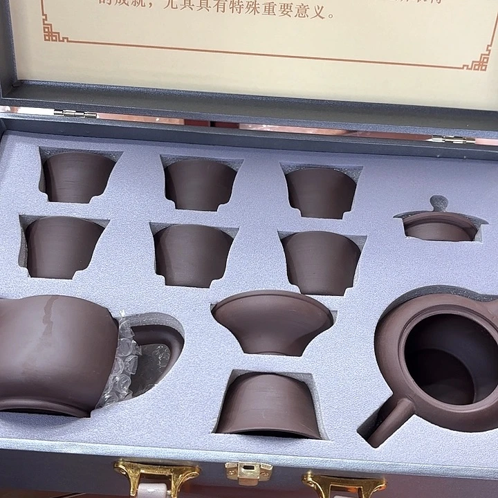 孤品茶具套装等。