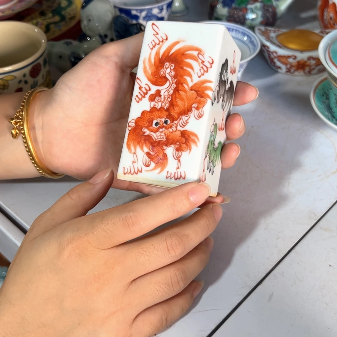摆件陶瓷陶瓷材料