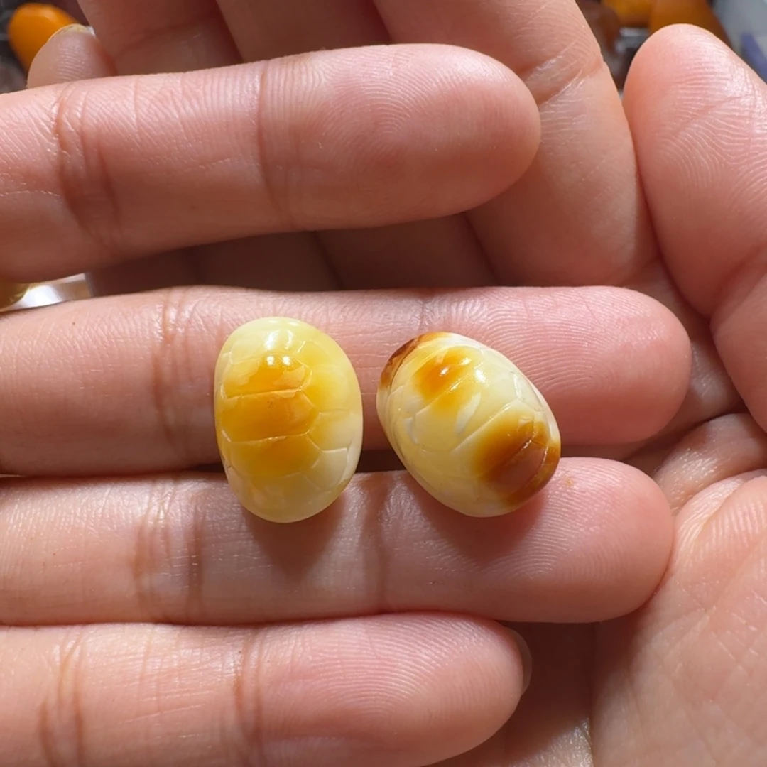 定制琥珀未镶嵌?****?定制