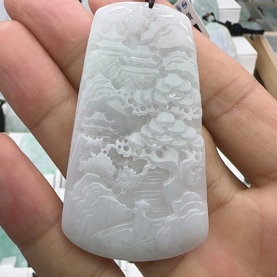 翡翠未镶嵌颈饰翡翠