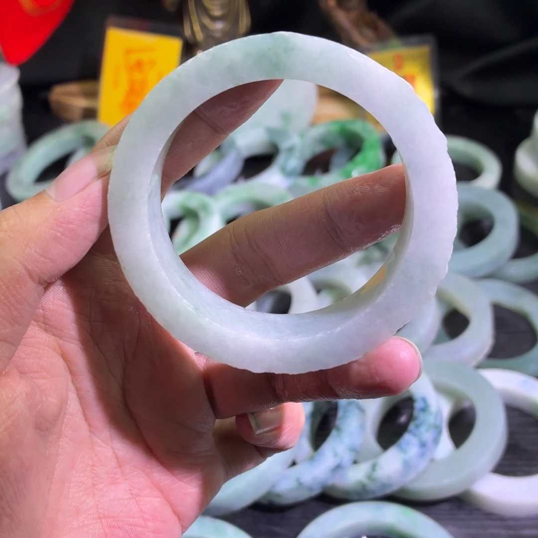 定制翡翠未镶嵌天然翡翠A货毛胚手镯定制