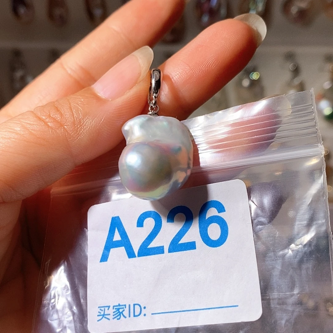 颈饰未镶嵌淡水珍珠