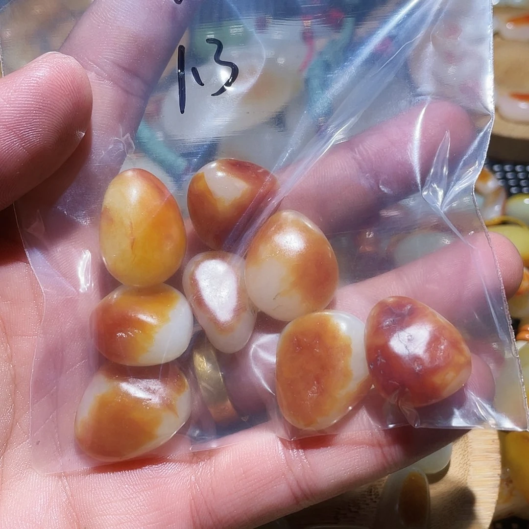 未镶嵌和田玉（子料）珠宝奇石冰**壶