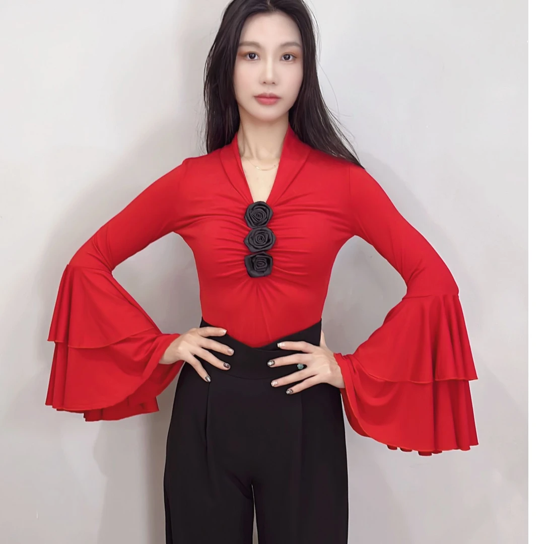 【LP舞服】原创设计-双层喇叭大袖摆胸前捏褶花朵摩登国标舞上衣