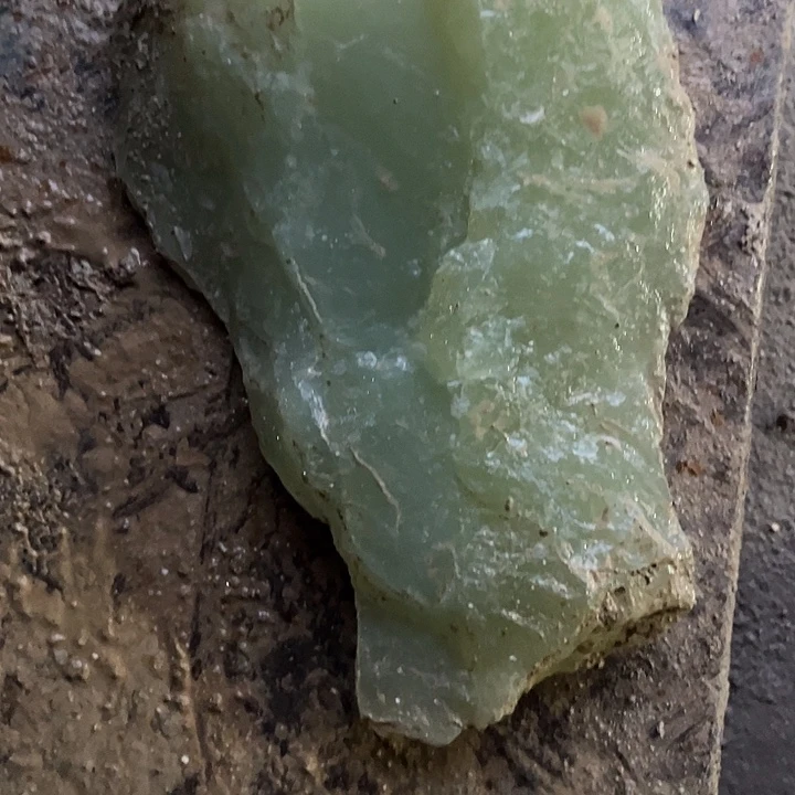 老***铁蛇纹石玉未镶嵌天然岫玉多样性发一