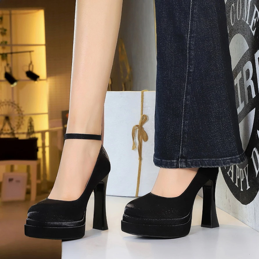 防水台12cm高跟鞋粗跟女婚鞋不累脚模特走秀演出一字扣带方头单鞋