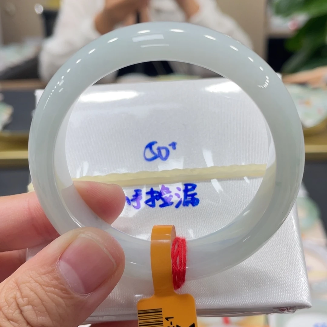 未镶嵌手镯翡翠翡翠