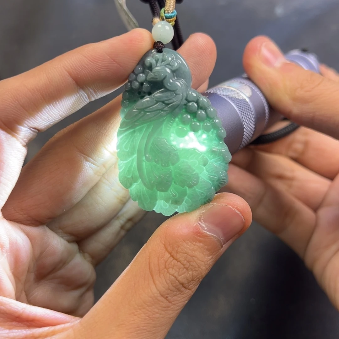 颈饰未镶嵌翡翠多样性翡翠凤凰