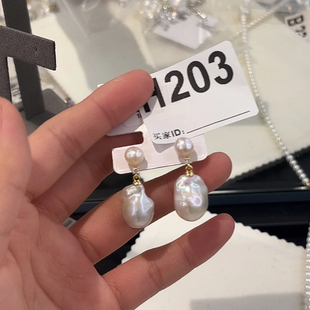 合金耳饰淡水珍珠