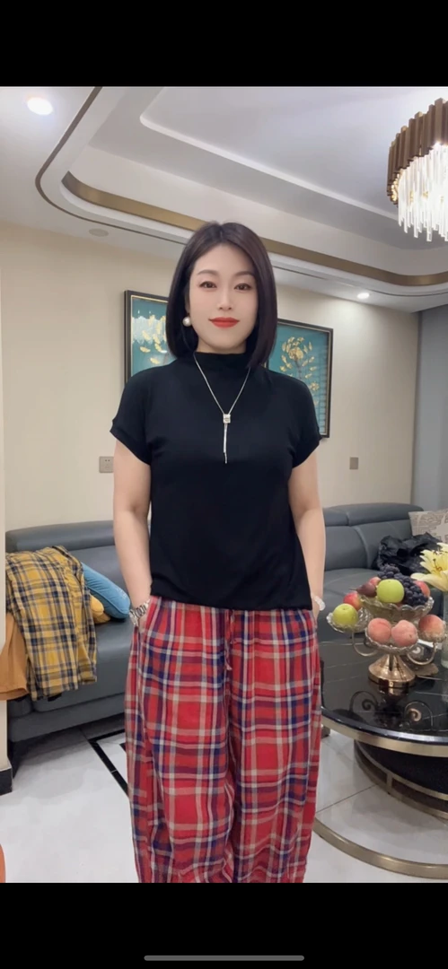 夏季新时尚百搭洋气减龄一字领纯色短袖