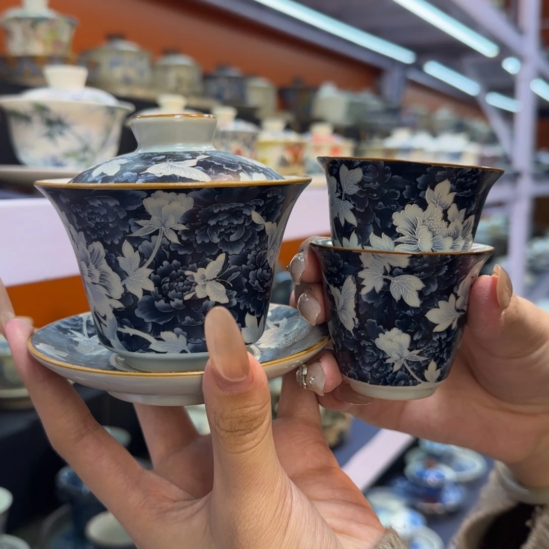 你在干嘛呢我在洗衣服呢