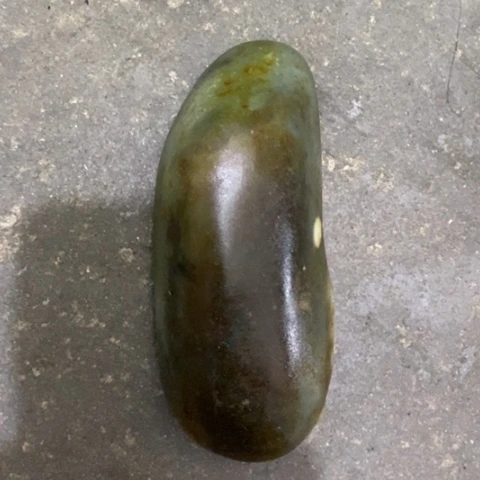 未镶嵌和田玉（糖玉）挂件