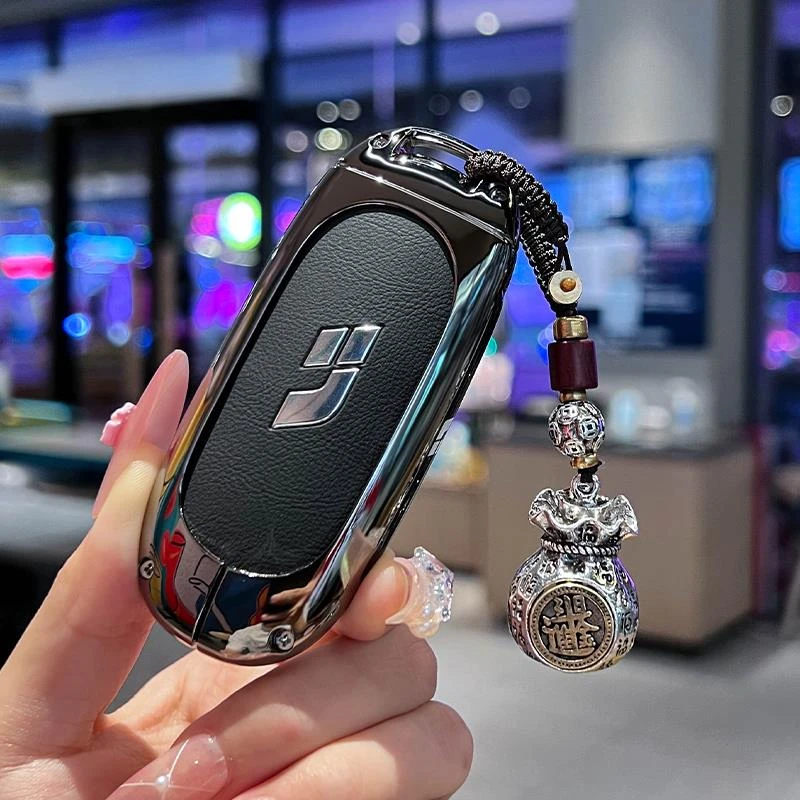 适用理想l6钥匙套l9专用L8保护壳L7汽车扣焕新男女士用品2025款