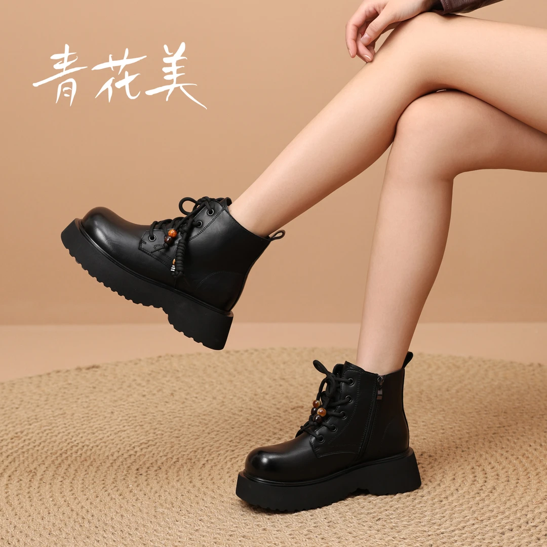 短靴女黑色2025秋冬新款厚底马丁靴复古英伦风显瘦配裙子软底单靴