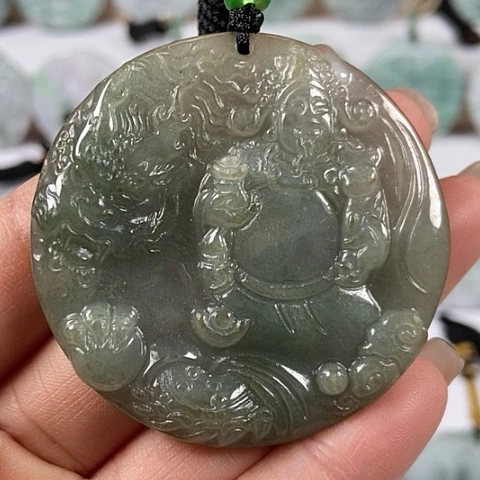 翡翠颈饰未镶嵌财神爷福利