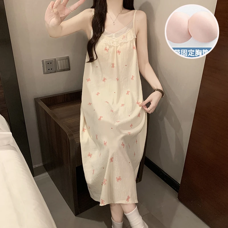 夏季胸垫睡衣女吊带睡裙甜美可爱碎花蕾丝边宽松小香风性感家居服