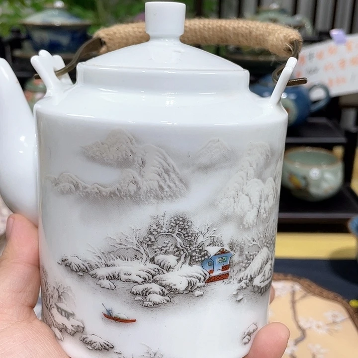 夏**～景德镇陶瓷艺术博物有限公司